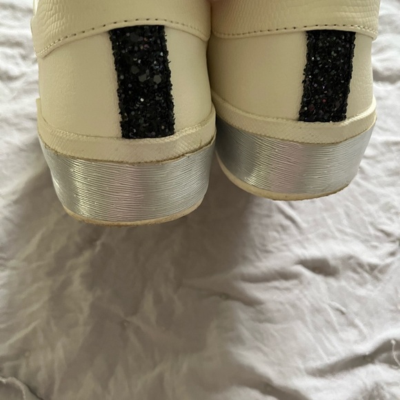 Dolce Vita leather upper sneakers - Picture 5 of 7